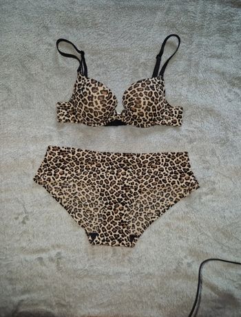 Ensemble de sous vêtements fille/femme