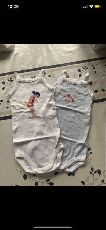 2 body’s petit bateau 12 mois