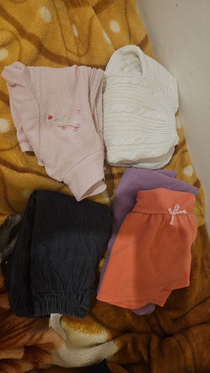 lots vêtements bébé fille taille 24mois - photo numéro 5