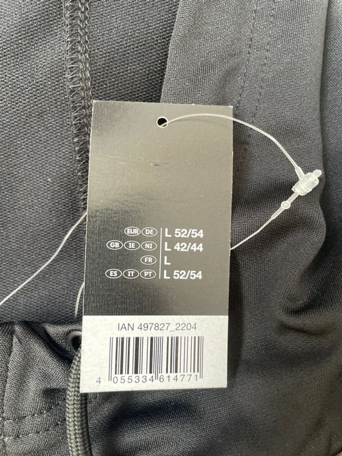 Veste crivit - photo numéro 2