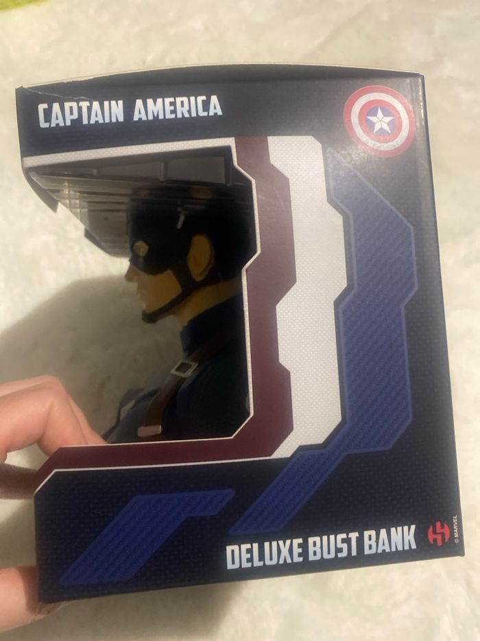 Tirelire Buste Marvel Captain America Édition Deluxe 25 cm - photo numéro 4
