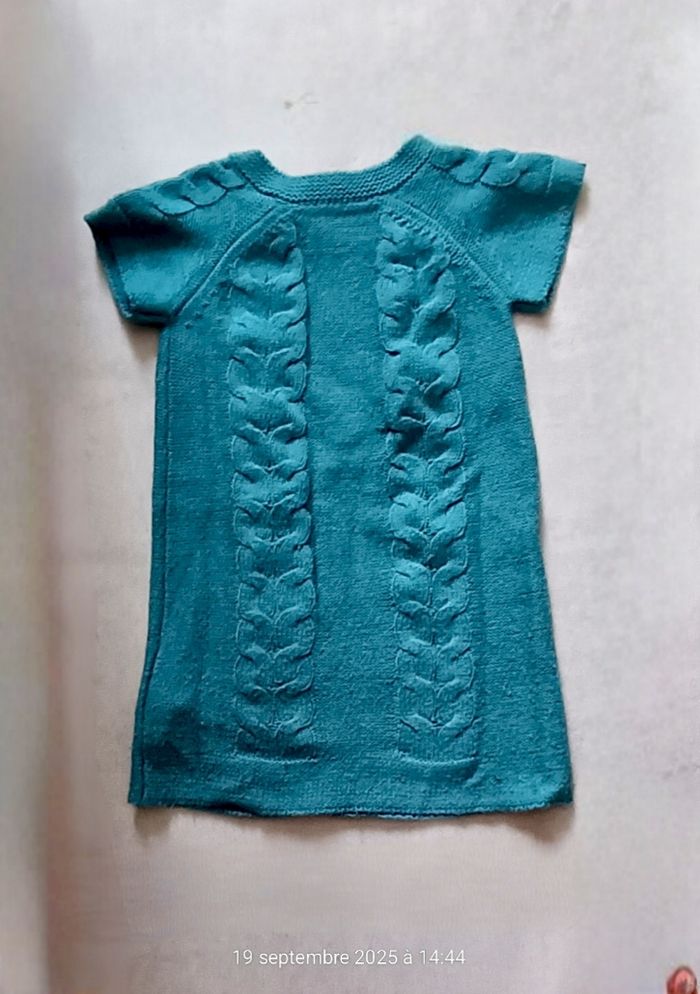 Robe pull manches courtes - 4 ans - photo numéro 2