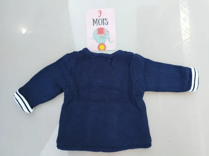 Gilet 9 mois - photo numéro 2