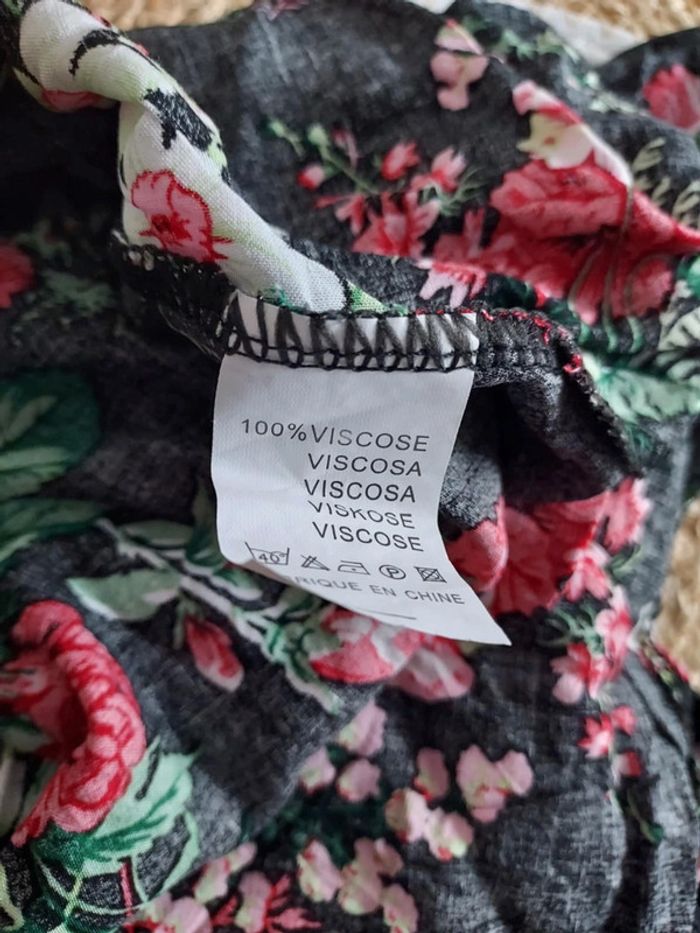 Superbe robe longue en viscose motif fleuri - photo numéro 5