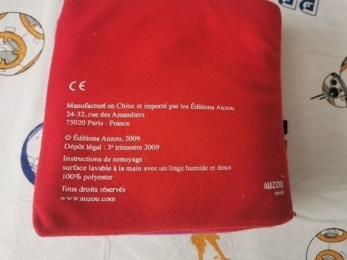 3 livres d'éveil en tissu + 1 livre pour le bain offert - photo numéro 2