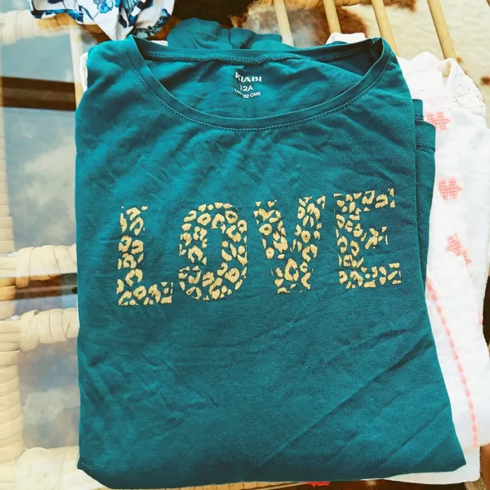 Tee-shirt Love - photo numéro 3