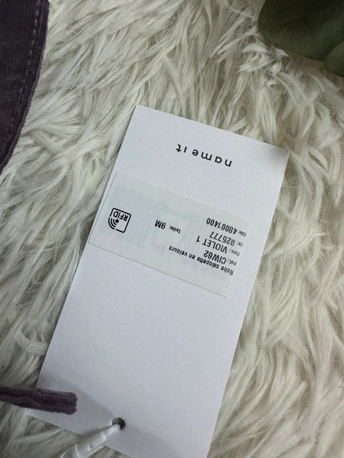 Robe salopette en velours violet name it taille 9 mois - photo numéro 4