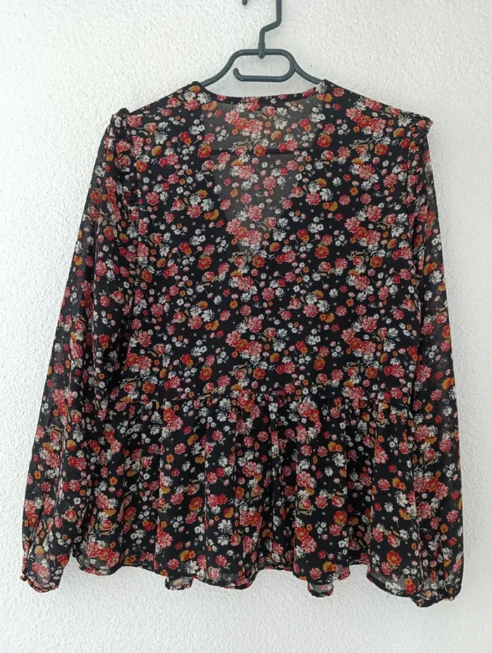 Blouse fleurie - photo numéro 2