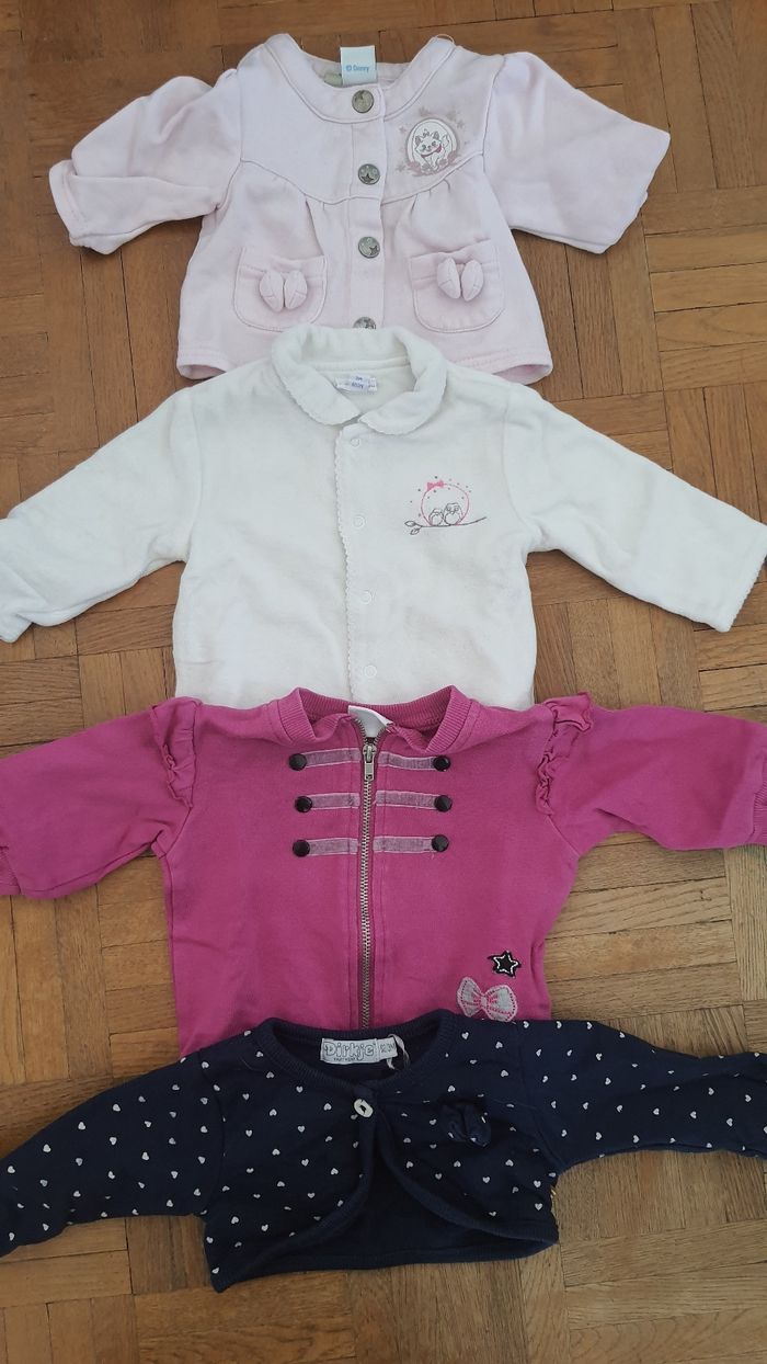 Gilets bébé fille 3 mois