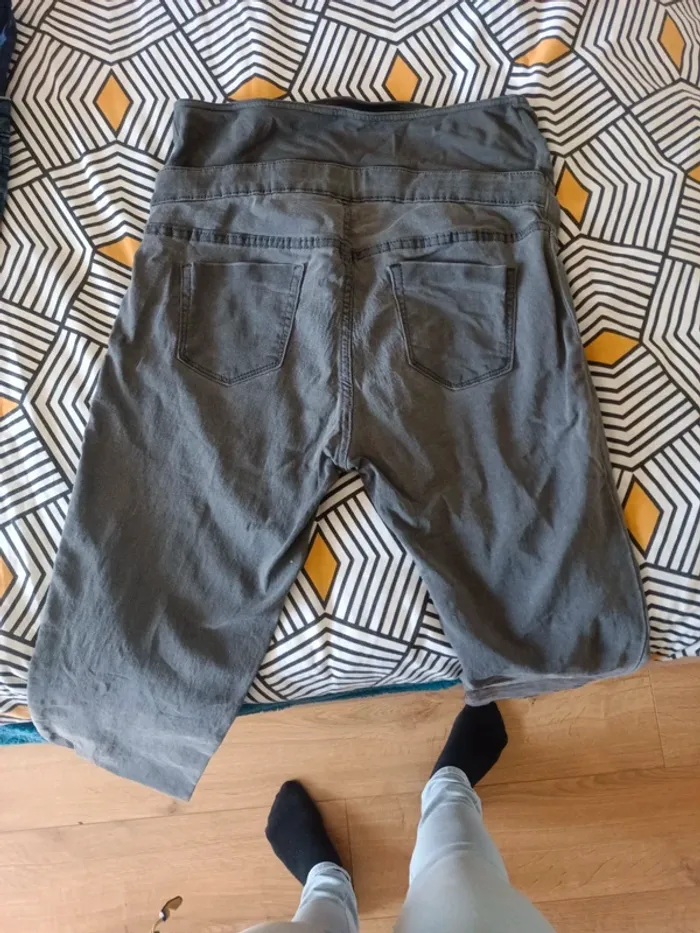 Jegging grossesse taille 40 - photo numéro 2