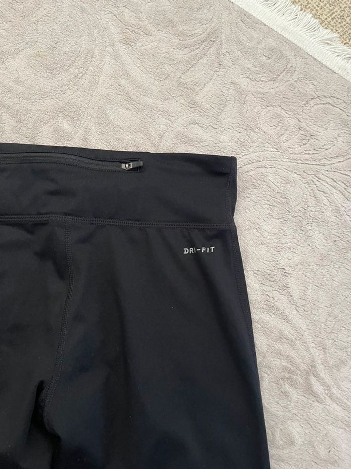 Legging Nike Dri Fit Taille XS (Coupe 3/8) - photo numéro 4