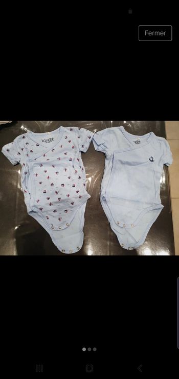 Bodys manches courtes 9 mois