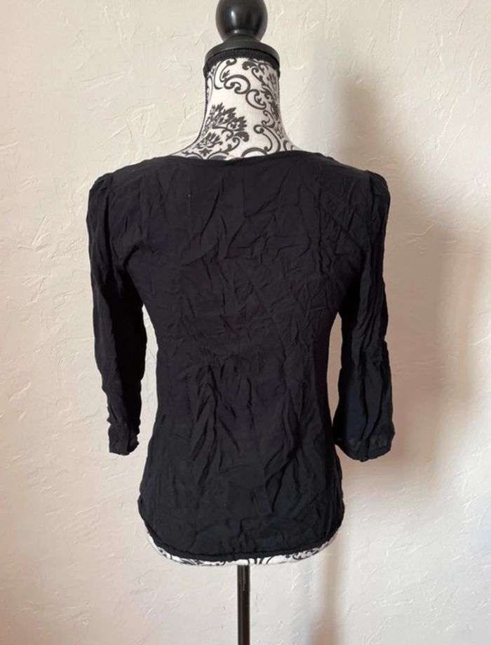 Très belle blouse noire 🥰 taille 36 camaïeu manches 3/4 - photo numéro 2