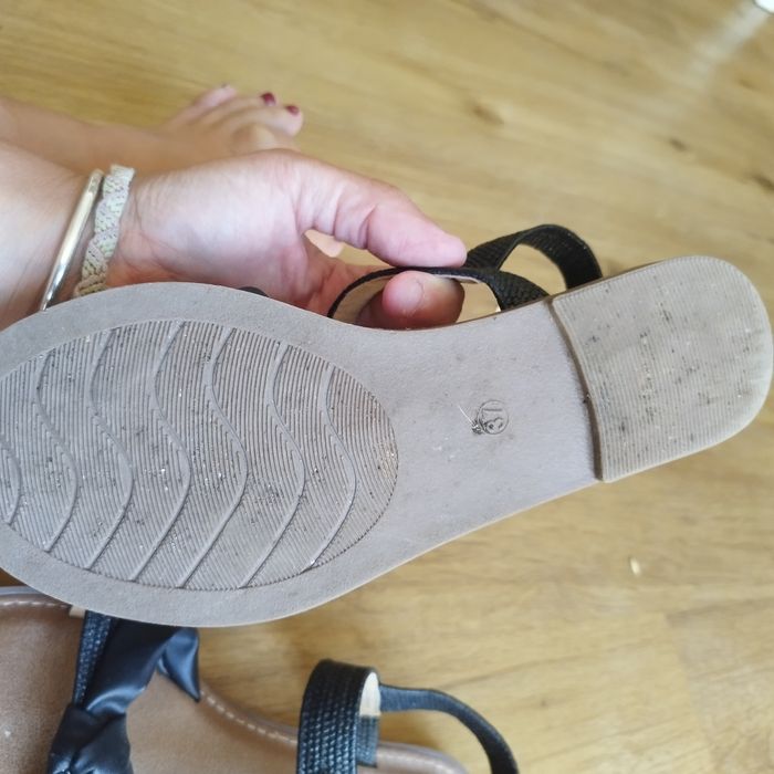 Nu pieds neuf - photo numéro 5