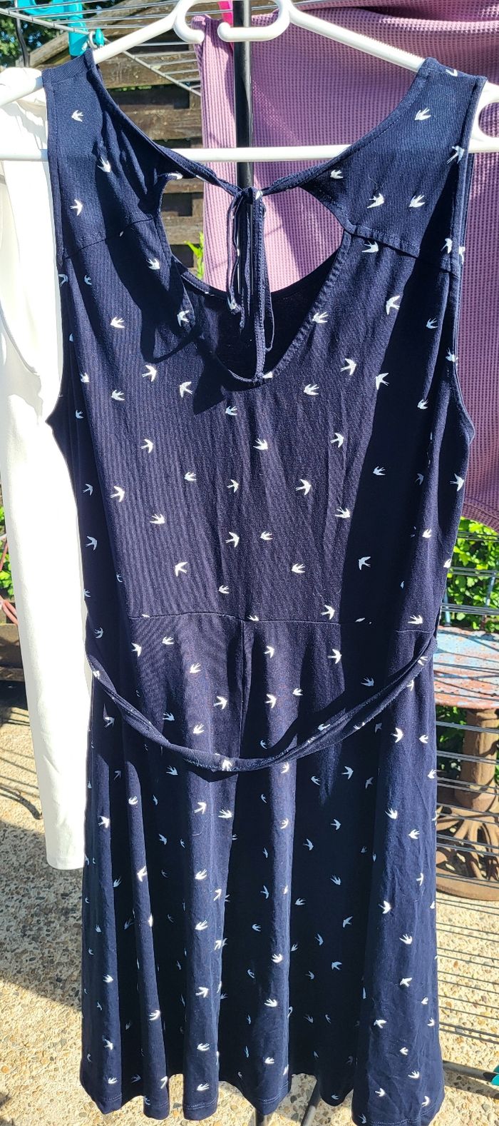 Robe taille 42 - photo numéro 3
