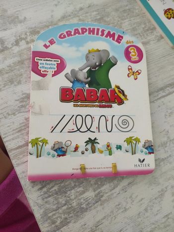 Livre graphisme Babar. Les aventures de badou