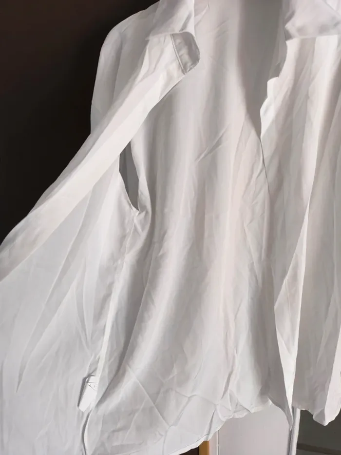 Chemise ouverte blanche femme XL - photo numéro 7