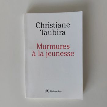 Livre - Murmures à la jeunesse