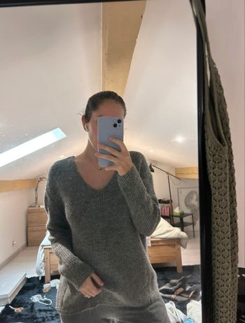 Pull gris