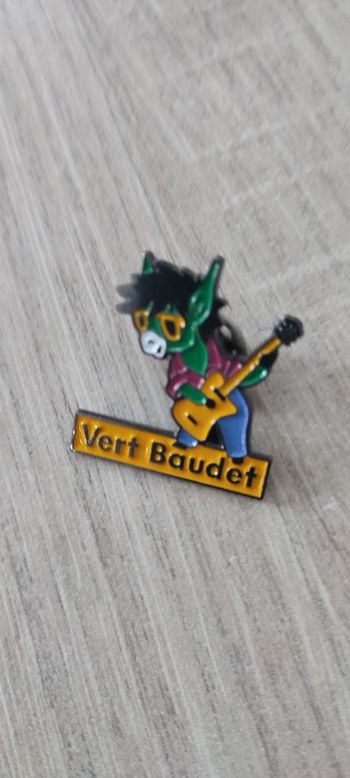Pin's Vertbaudet