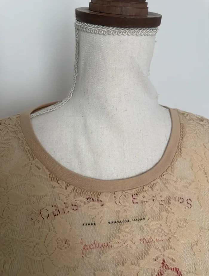Blouse en dentelle beige S ou 36 - photo numéro 6