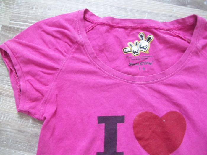 T-shirt rose Sun City Lapins Crétins 14 - photo numéro 2