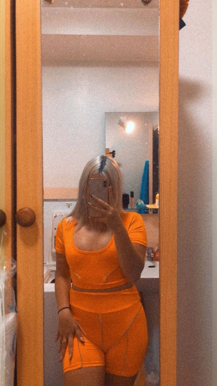 Ensemble sport orange - photo numéro 2