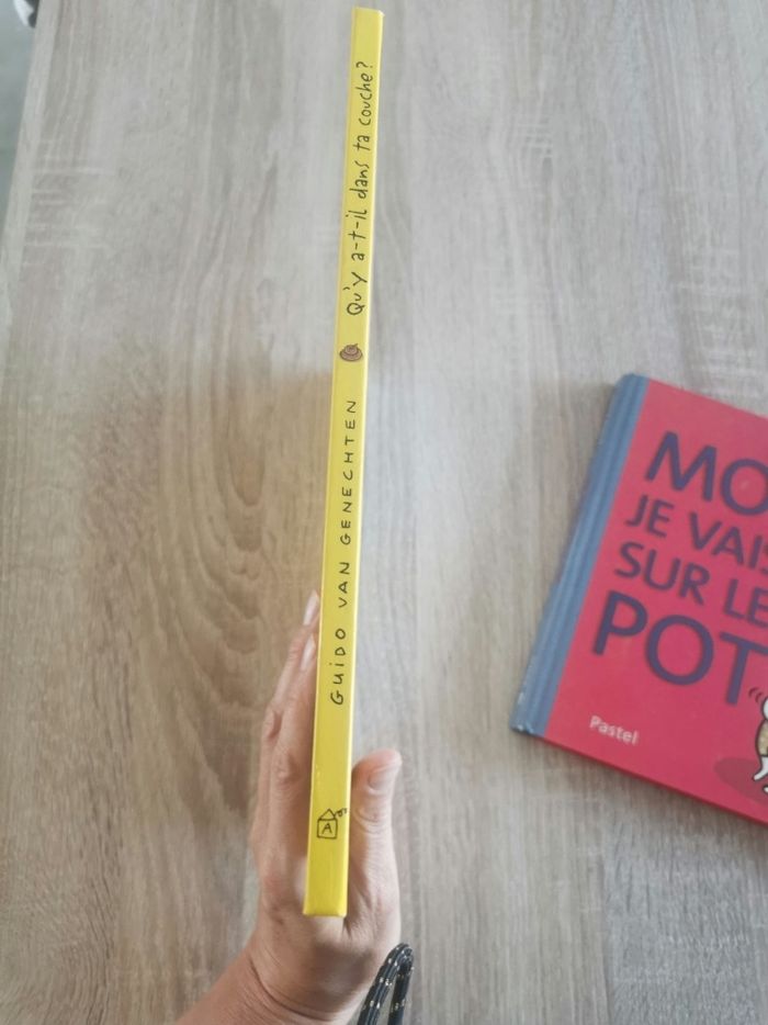 Lot de 2 livres sur le thème de l'acquisition de la continence "propreté" en très bon état - photo numéro 4