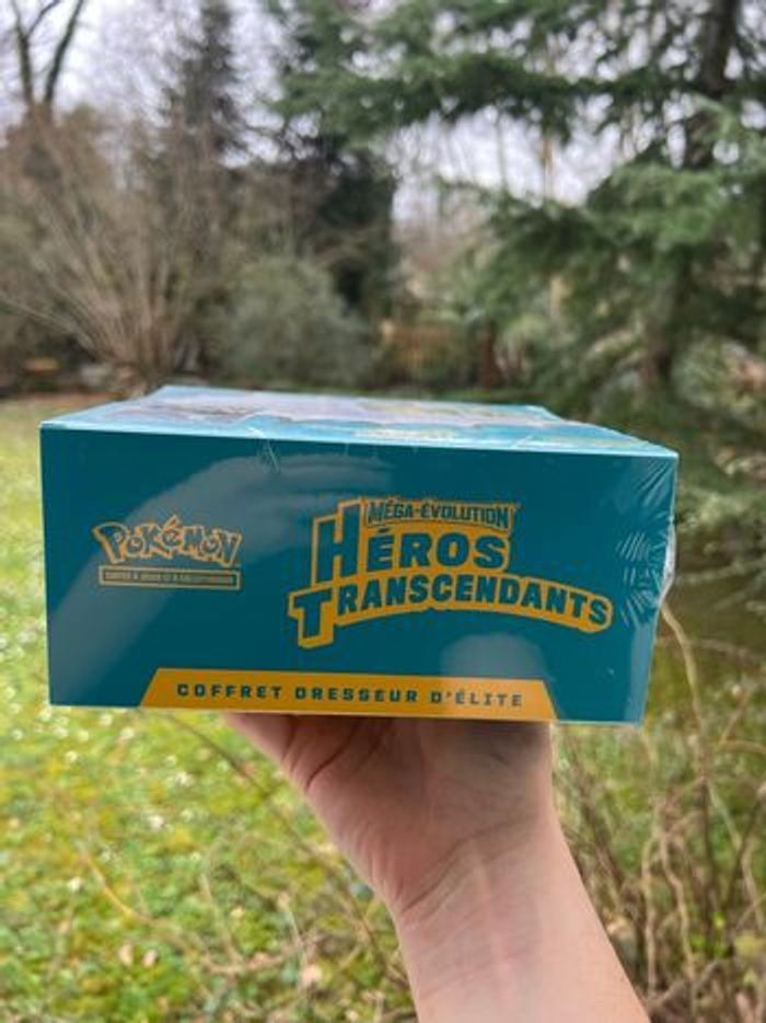 Coffret dresseur d’élite Pokémon – Héros Transcendants ME2.5 - photo numéro 5