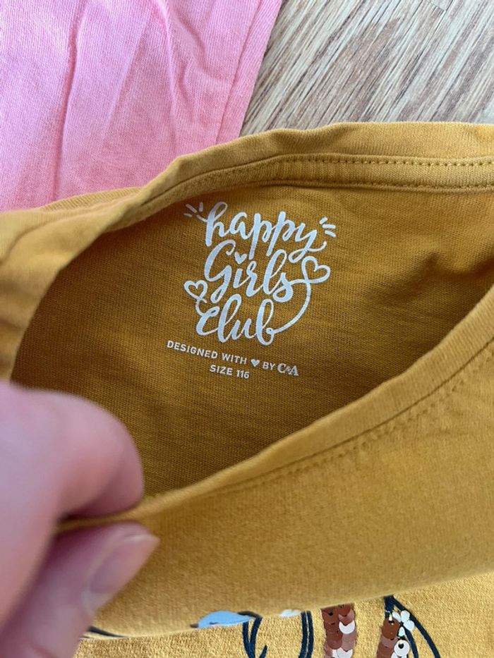 Lot t-shirts manches longues taille 116 / 6 ans. - photo numéro 5