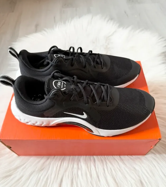 Nike Renew In-Season TR 11 – Taille 44,5 – all black – Neuf avec étiquette - photo numéro 9