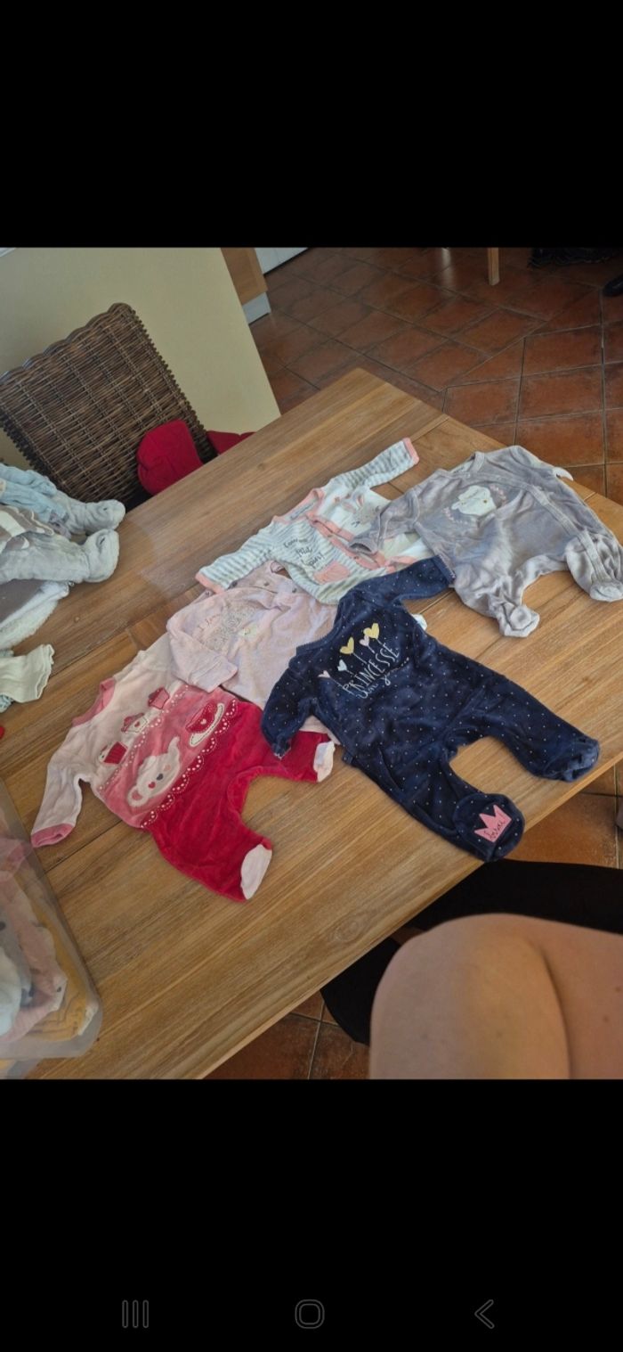 Pyjamas 1 mois