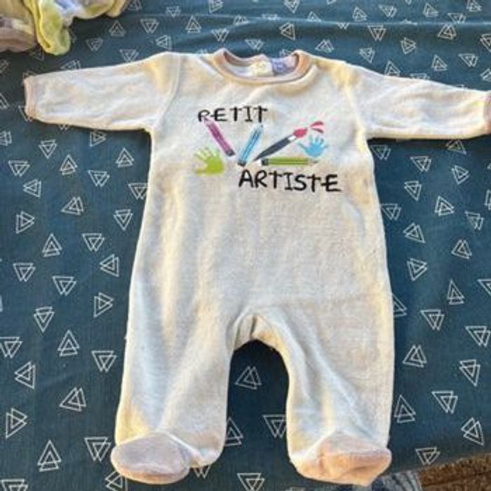 Lot de 6 pyjamas 1 mois - photo numéro 2