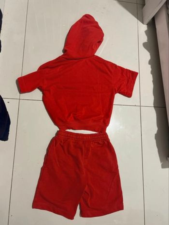 Ensemble sweat et short Mickey H&M 3/4ans - photo numéro 2