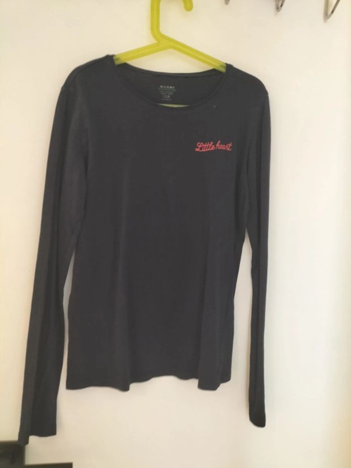 Tee shirt manches longues kiabi 12 ans tbe