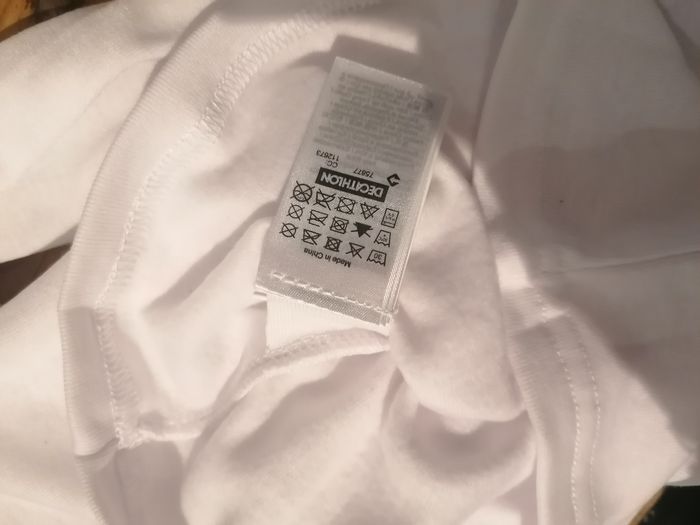 Tee-shirt thermique neuf 10ans decathlon - photo numéro 6