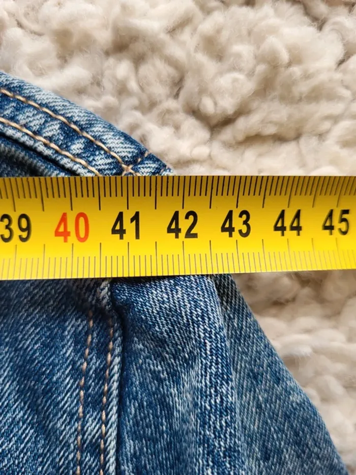 Veste en jean bleue claire Bershka Taille L ou 40 - photo numéro 9