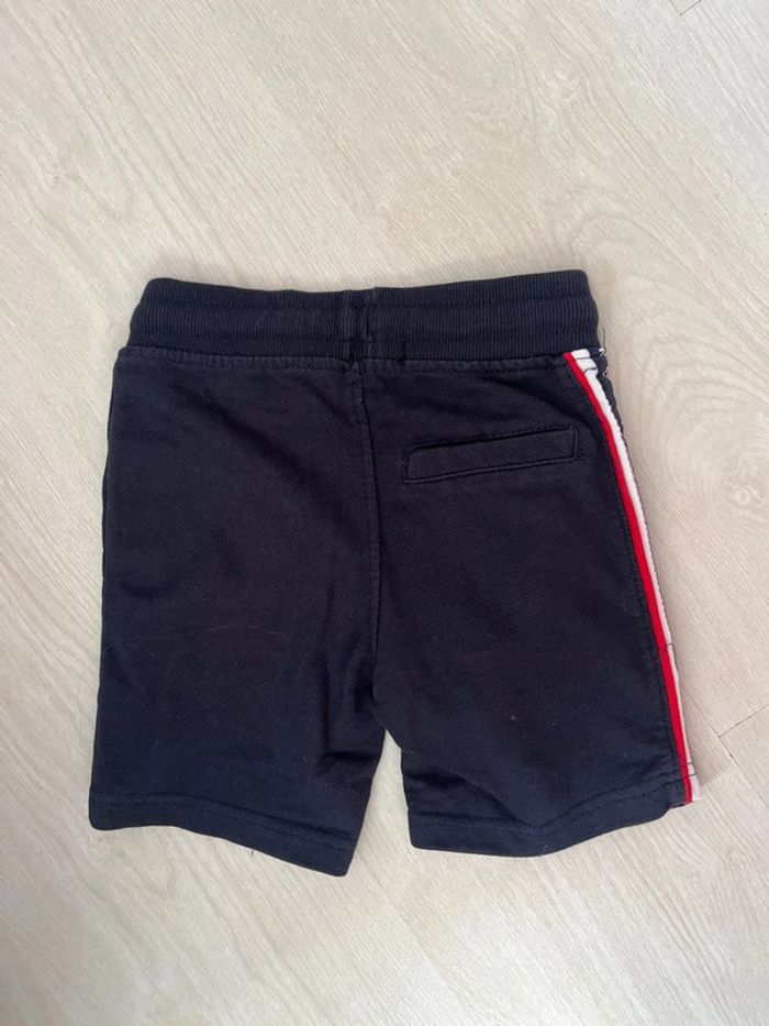 Short 3 ans - photo numéro 3
