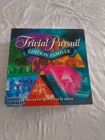 Jeu trivial pursuit édition famille