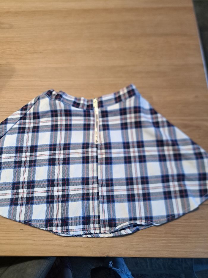 Jupe 6/7 ans - photo numéro 4