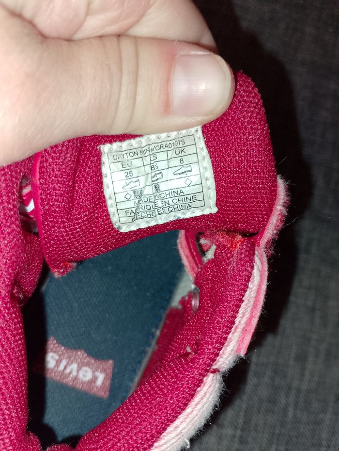 Différentes chaussures pointure 25 - photo numéro 4