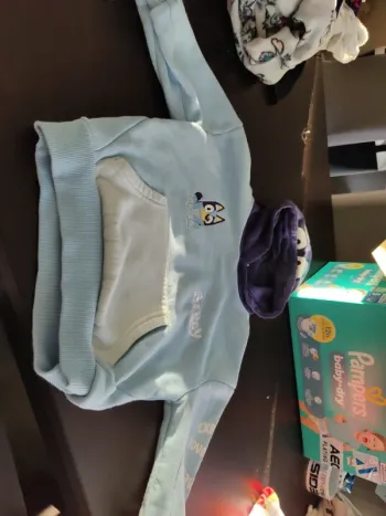 Pull bluey 1ans et demi 2ans