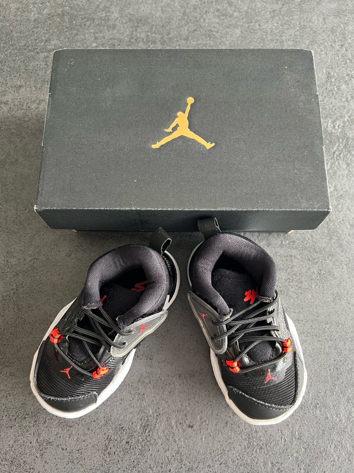 Baskets air Jordan pointure 19.5