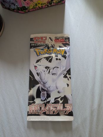 Booster japonais pokemon blanc neuf