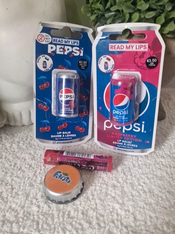 Lot baumes a lèvres lips smackers