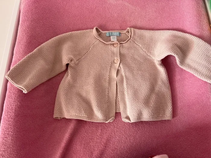 Lot de 4 gilets taille 6 mois - photo numéro 2