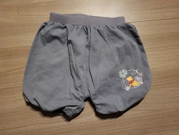 Short taille 6 mois