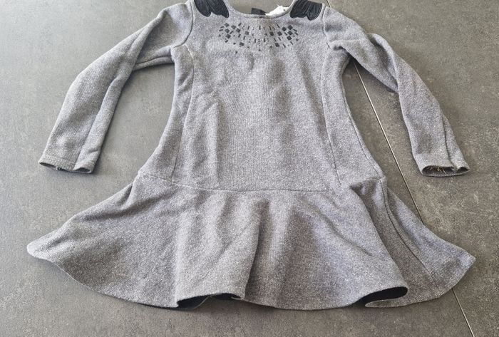 3 robes 4 ans tbe - photo numéro 4