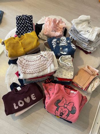 Lot de 60 pièces bébés 6 mois 