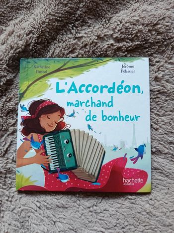 Livre McDo l'accordéon marchand de bonheur